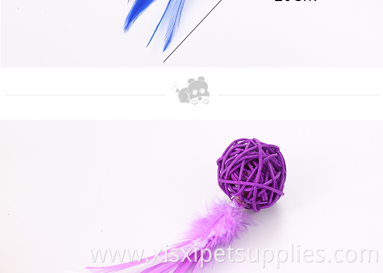 2019 wholesale Eco-friendly Interactive Cat Toys ring rattan Balls With Feather Kitten Accessories